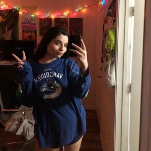 Official NFL Vancouver hockey tee